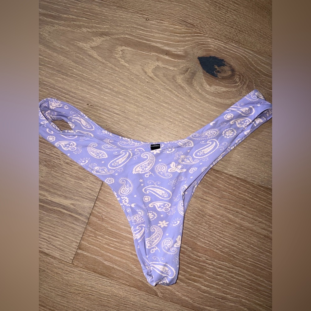 brand new urban outfitter purple bikini bottom small